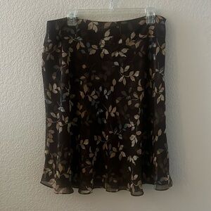 Daisy Fuentes brown/leaves skirt